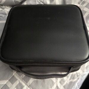 Black hard markup carrying case